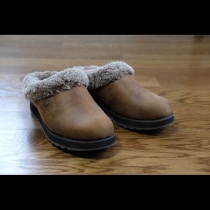 Bobs by Skechers Slippers size 6